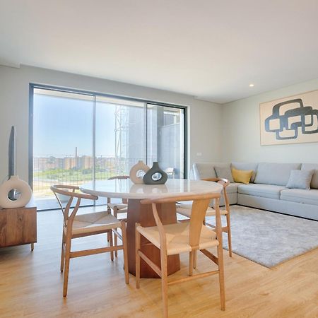 Brand New Luxurious Ap T2 - Amazing View- With Garage Leilighet Vila Nova de Gaia Eksteriør bilde